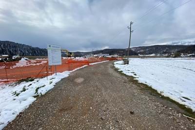 Obvestilo o gradnji po lokalni cesti Cesta v Lipovce (LK-467039) v naselju Log – Kačja vas